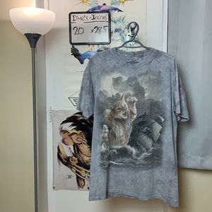 The Mountain Tie Dyed Men’s L Cat On Ship Art Tee